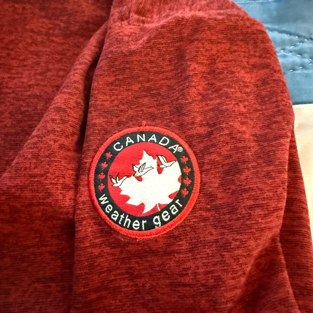 Canada Weathergear Women's Red Top - Picture 3 of 4